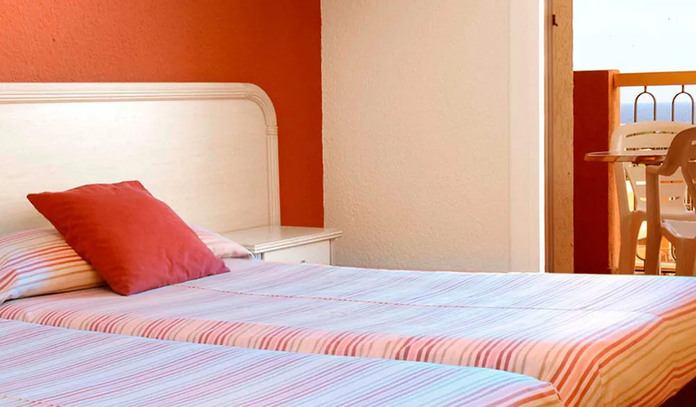 Luna Club Hotel Yoga & Spa 4Sup Malgrat de Mar 4*,  Espagne